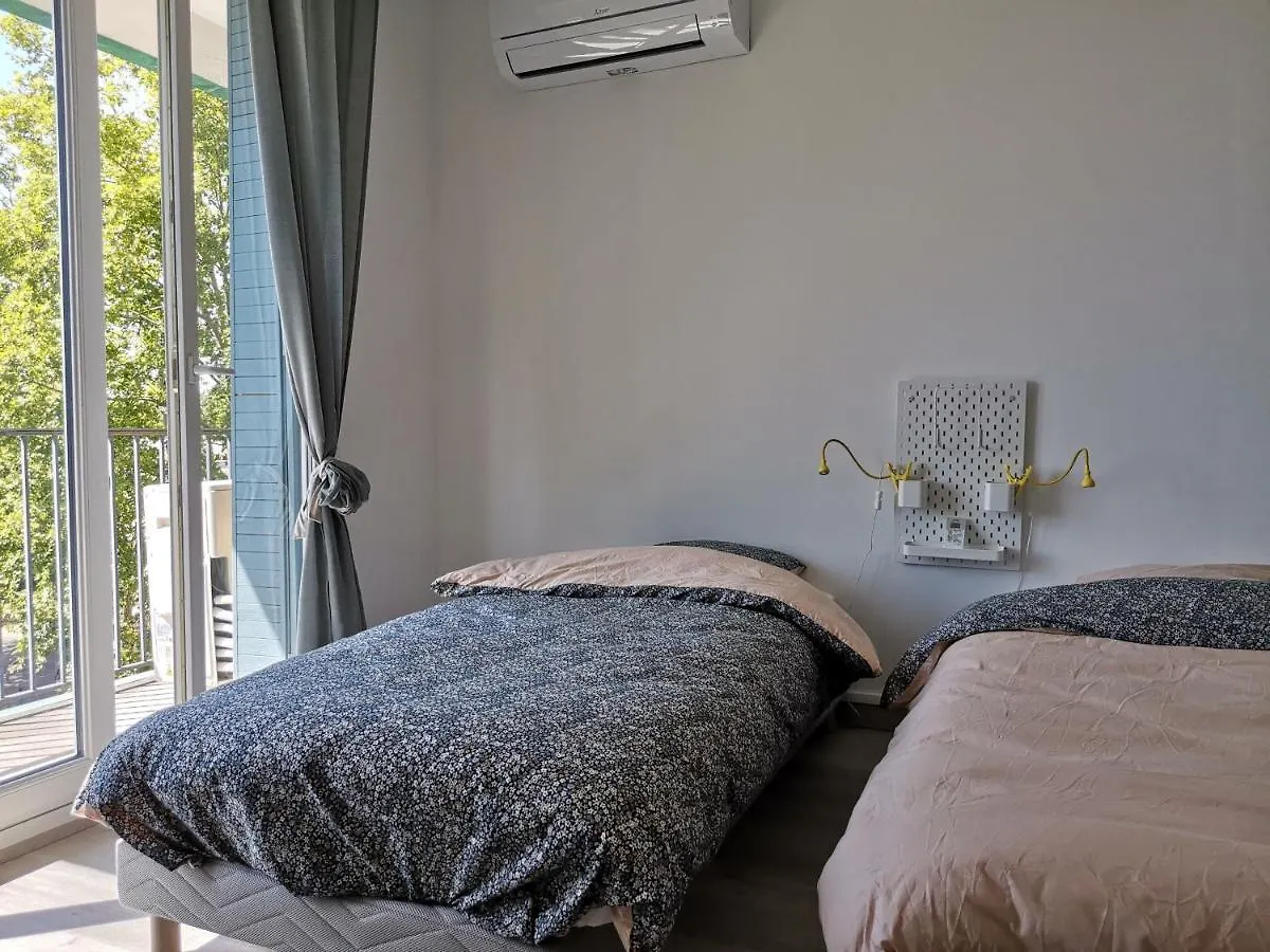 Appartement Mysofa'Mily Tout Confort, Avec Garage Et Parking Avignon 0*,